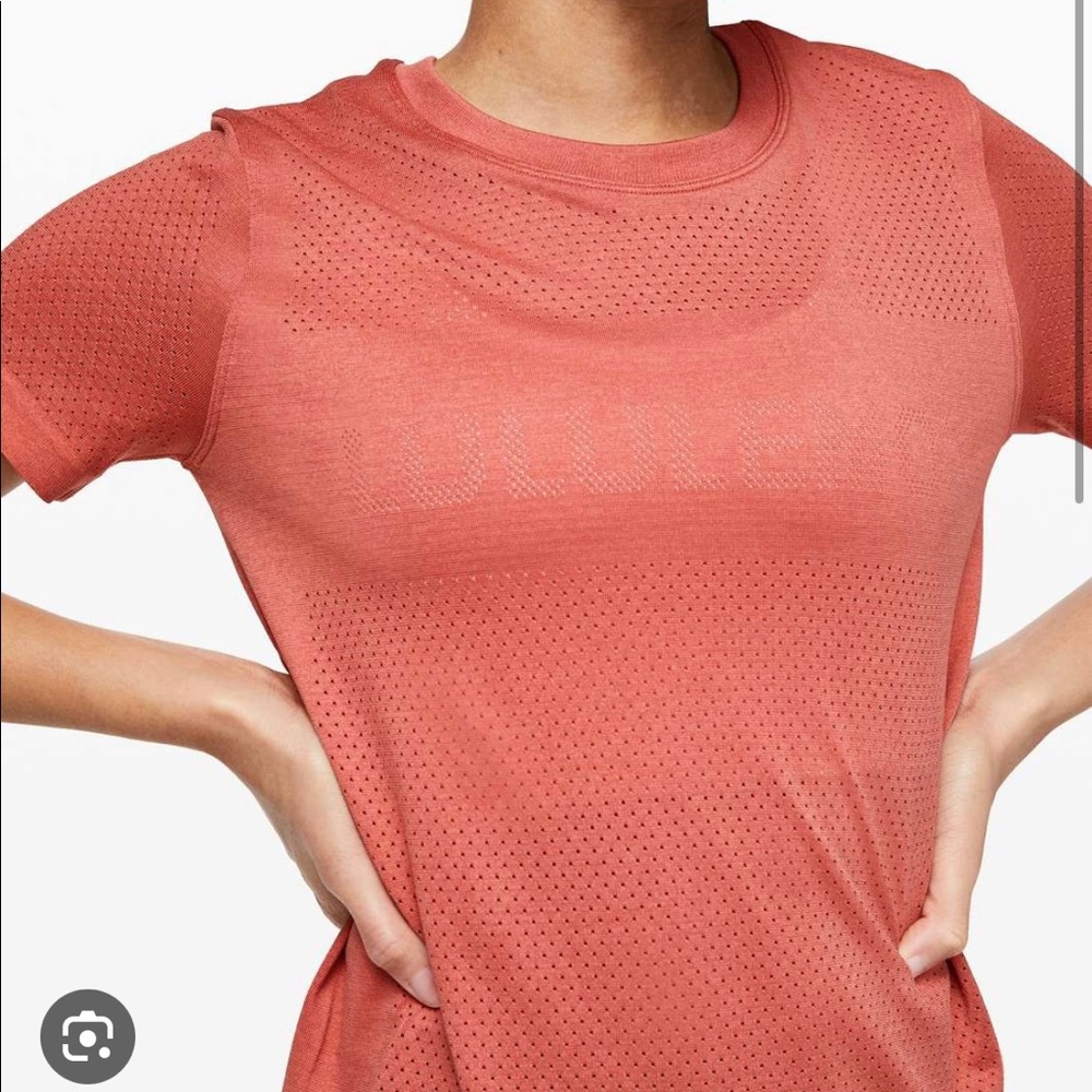 Lululemon Breeze By Short Sleeve Light Coral size 6 EUC
